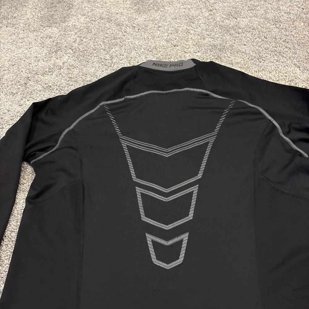 Nike Pro Shirt Mens XL 1/4 Zip Long Sleeve Black Fitted Dri Fit Pullover Black